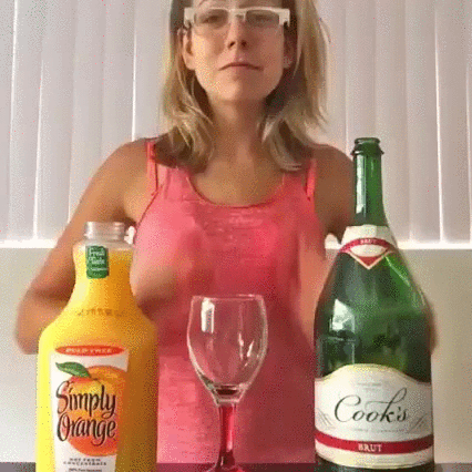 Kaip pasidaryti GERĄ kokteilį…?:)